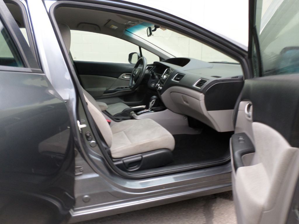 2013 Honda Civic Image 8