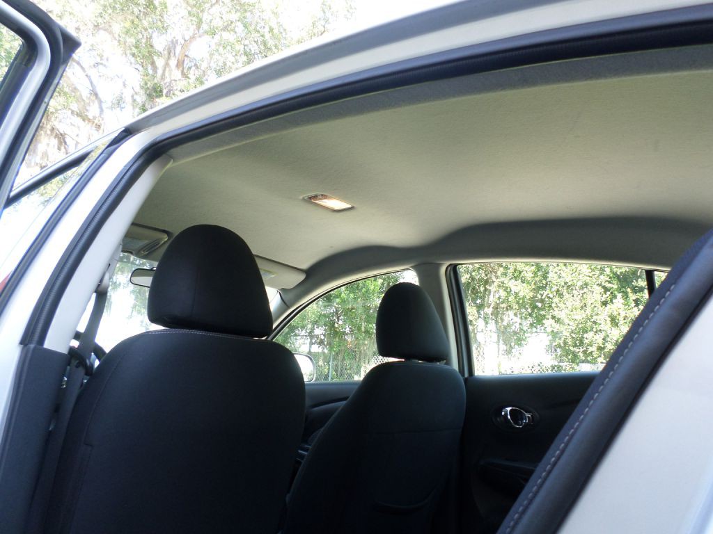 2014 Nissan Versa Image 9