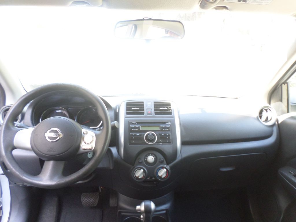 2014 Nissan Versa Image 12
