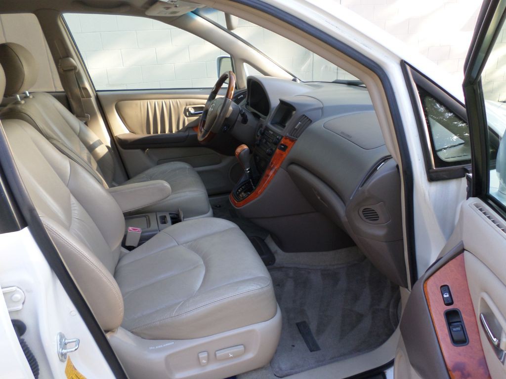 2003 Lexus RX Image 9