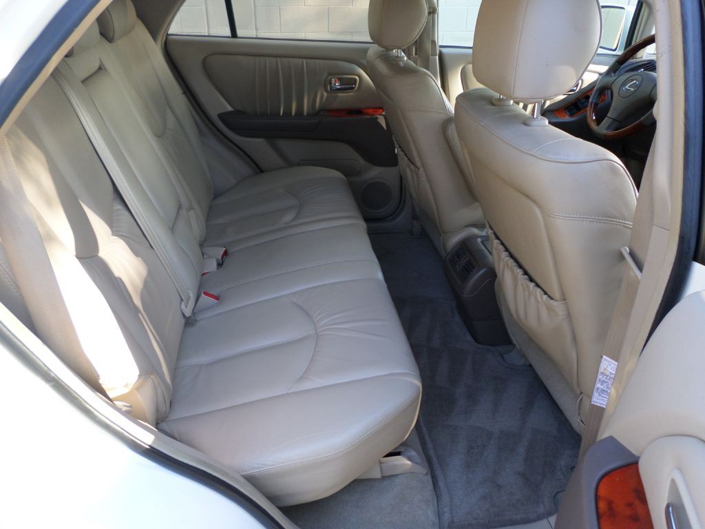 2003 Lexus RX Image 14