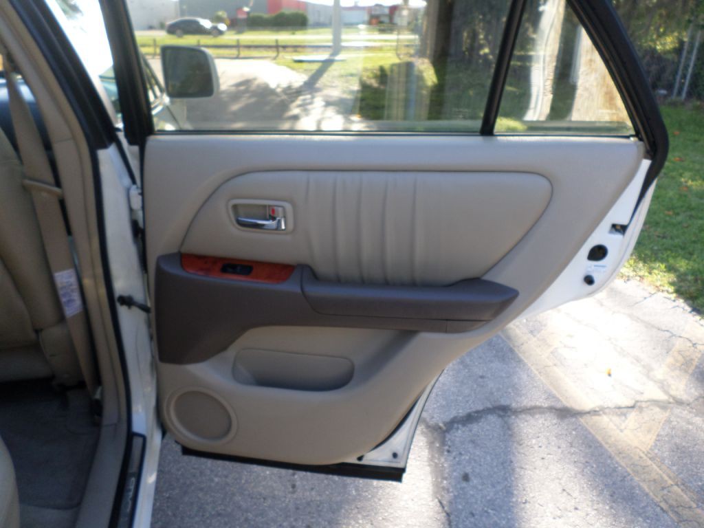 2003 Lexus RX Image 22
