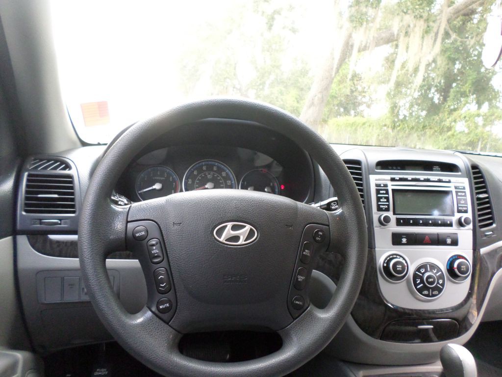 2009 Hyundai Santa Fe Image 12