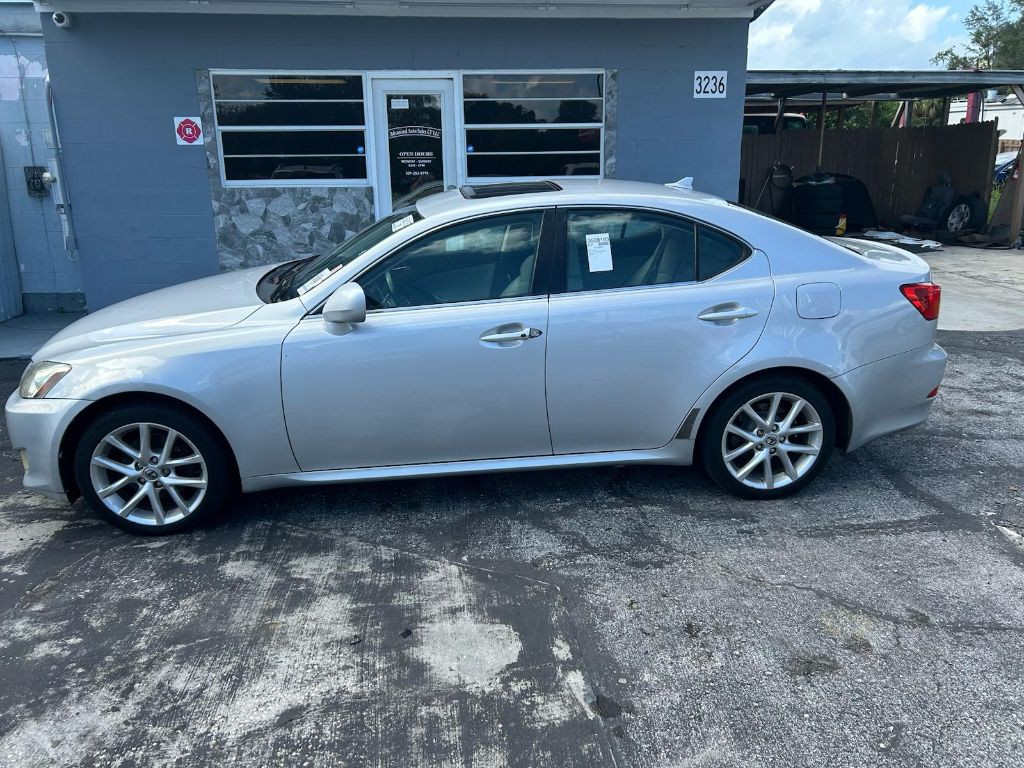 2007 Lexus IS Image 2