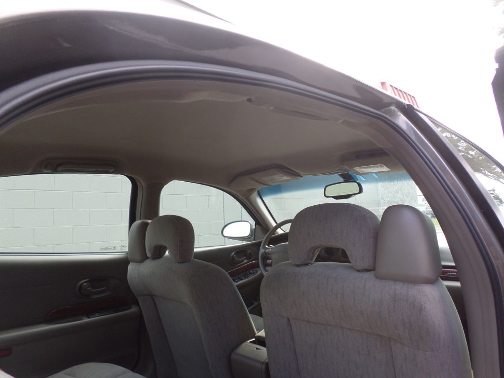 2003 Buick LeSabre Image 9