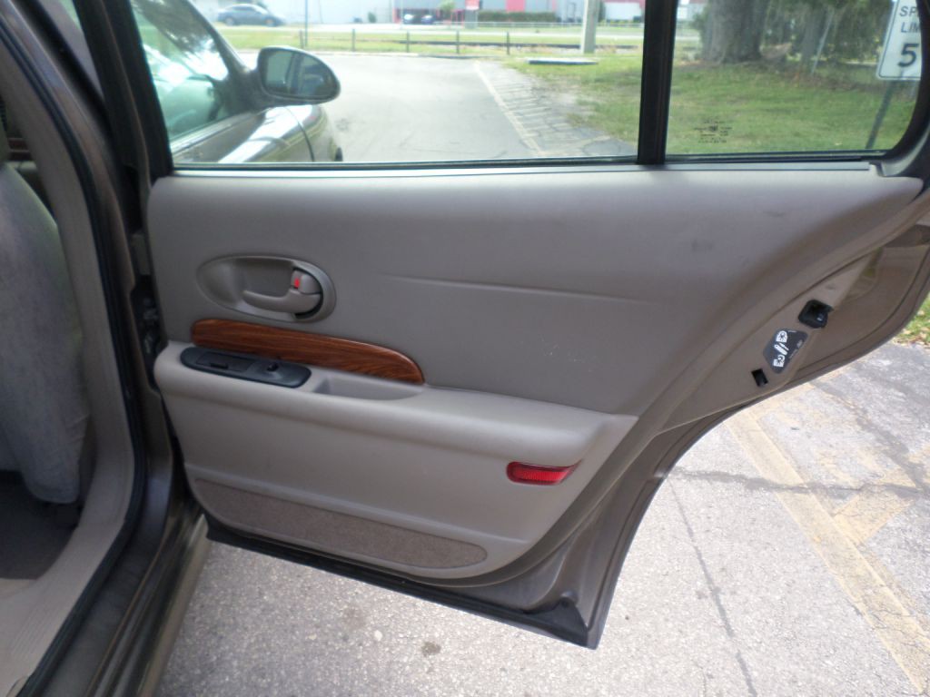 2003 Buick LeSabre Image 10