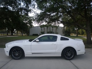 Image for 2013 Ford Mustang  ID: 6935593