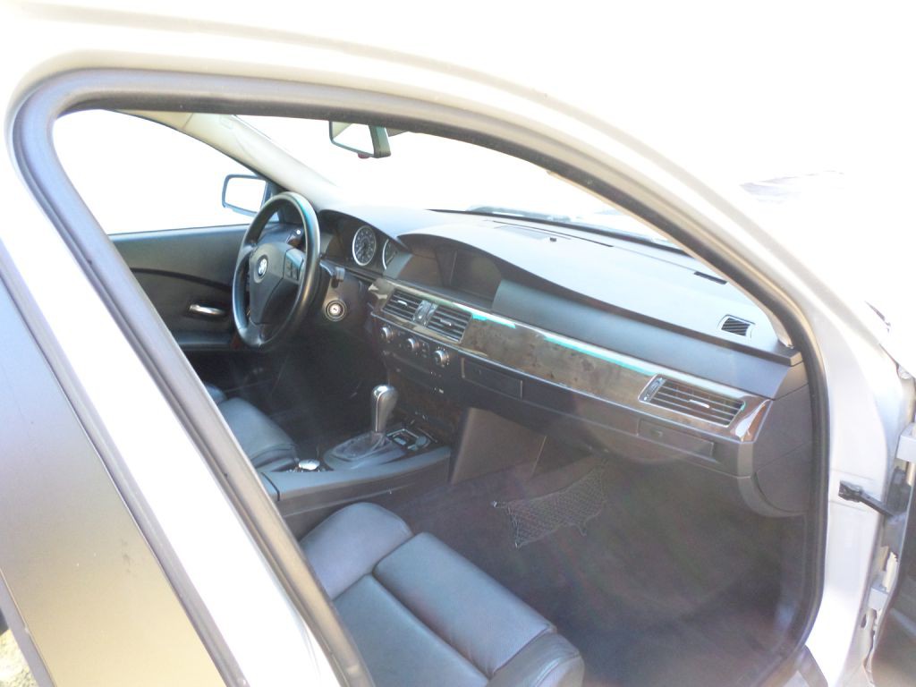 2006 BMW 5 Series Image 9