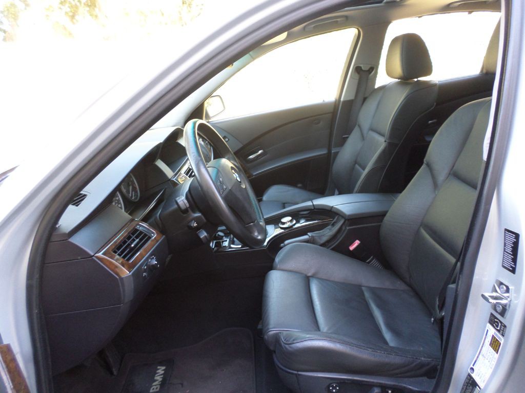 2006 BMW 5 Series Image 18