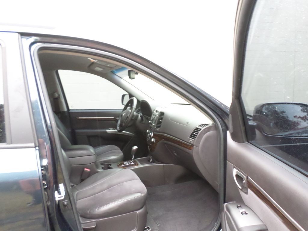 2012 Hyundai Santa Fe Image 7