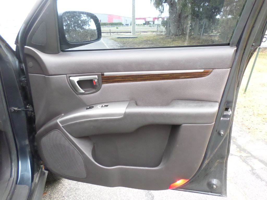 2012 Hyundai Santa Fe Image 10