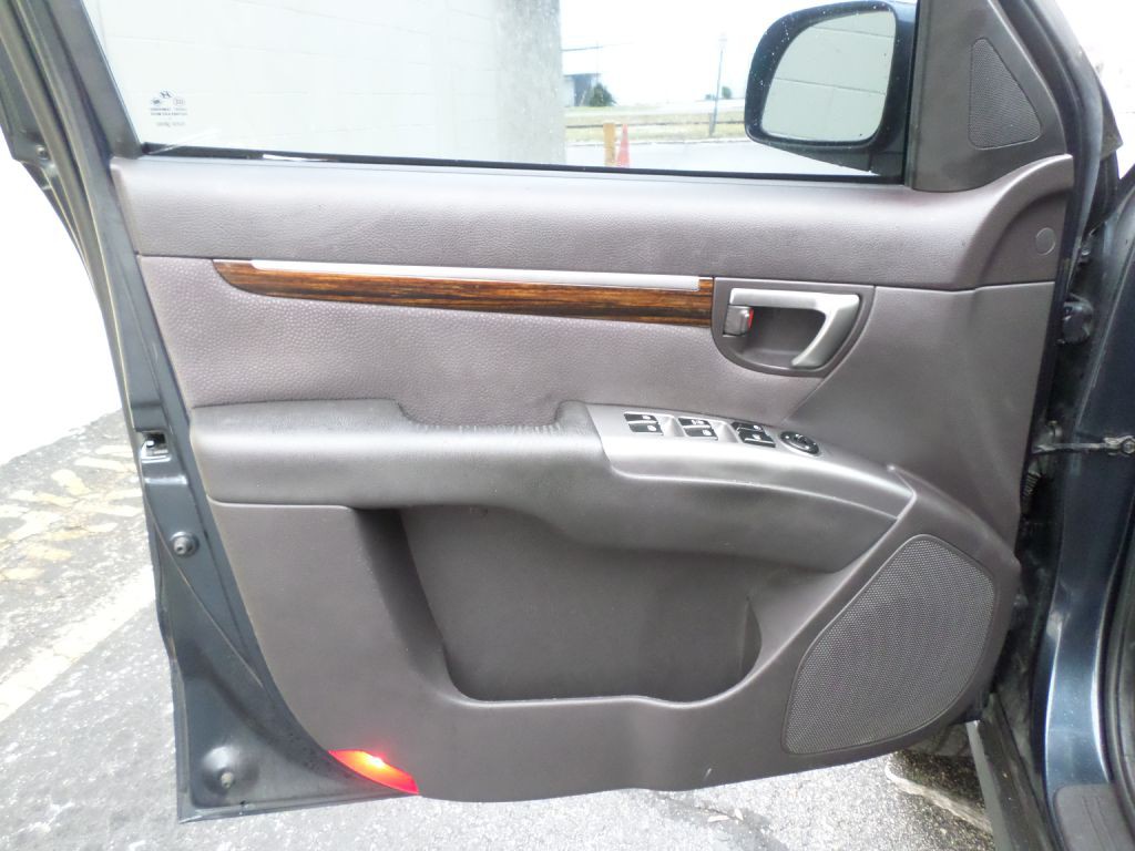 2012 Hyundai Santa Fe Image 22