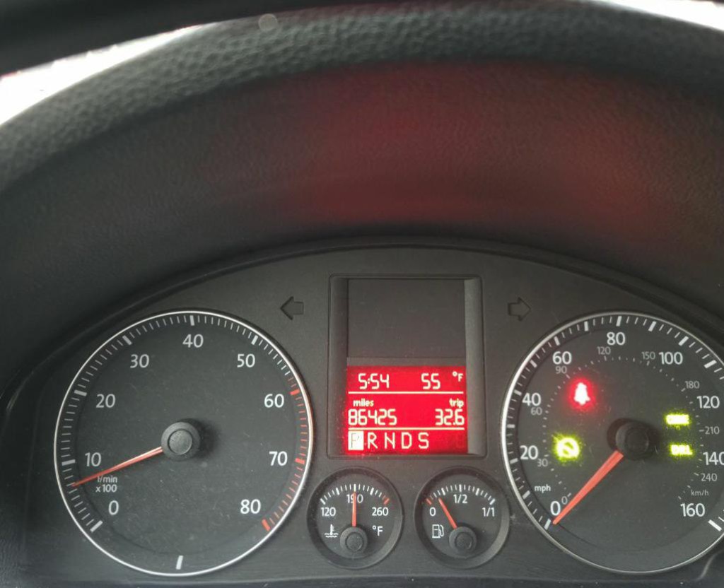 2006 Volkswagen Rabbit Image 25