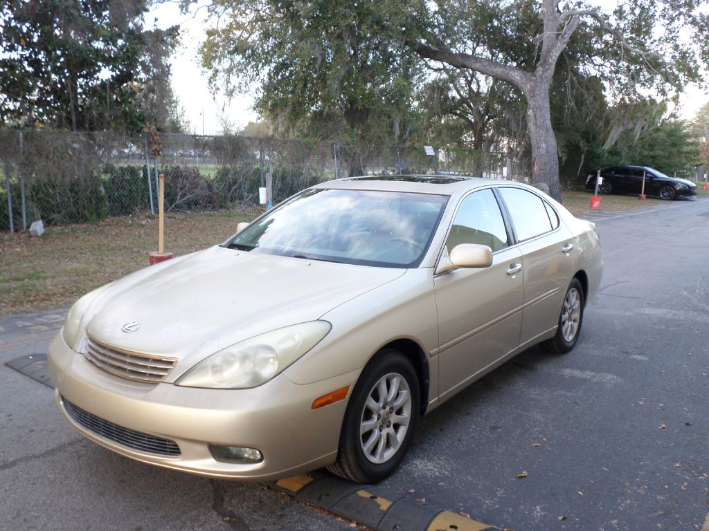 2003 Lexus ES Image 4