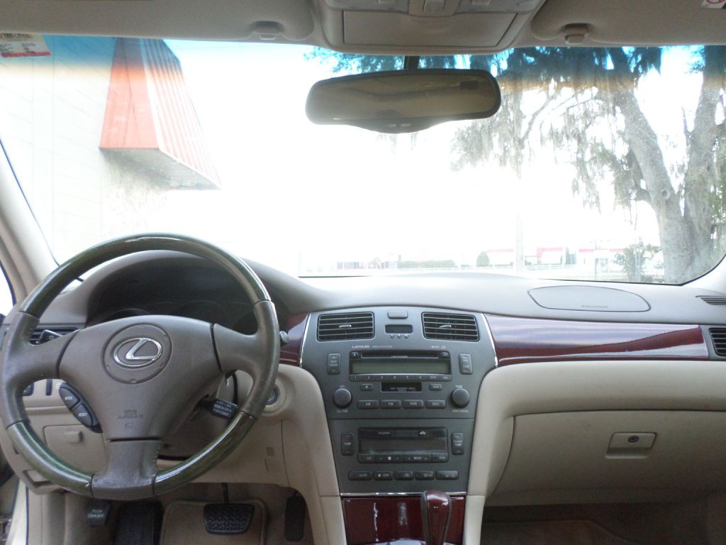 2003 Lexus ES Image 11