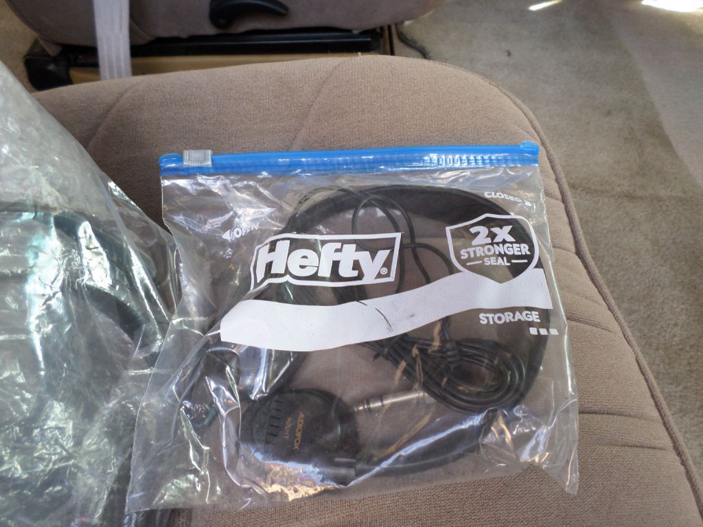 2000 Chevrolet Express Image 33