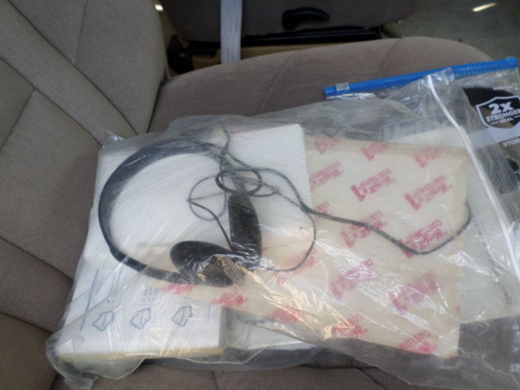 2000 Chevrolet Express Image 36