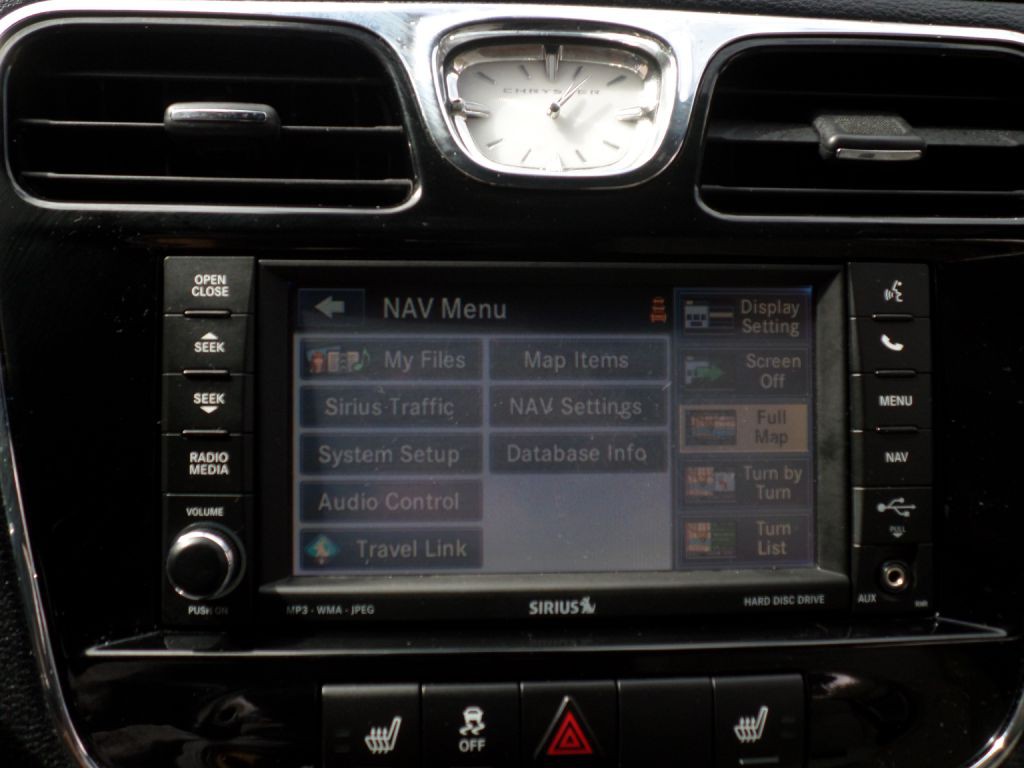 2012 Chrysler 200 Image 34