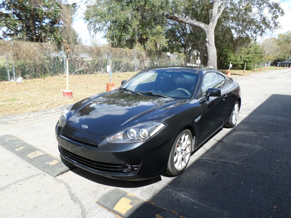 2007 Hyundai Tiburon Image 3