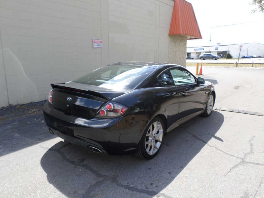 2007 Hyundai Tiburon Image 7