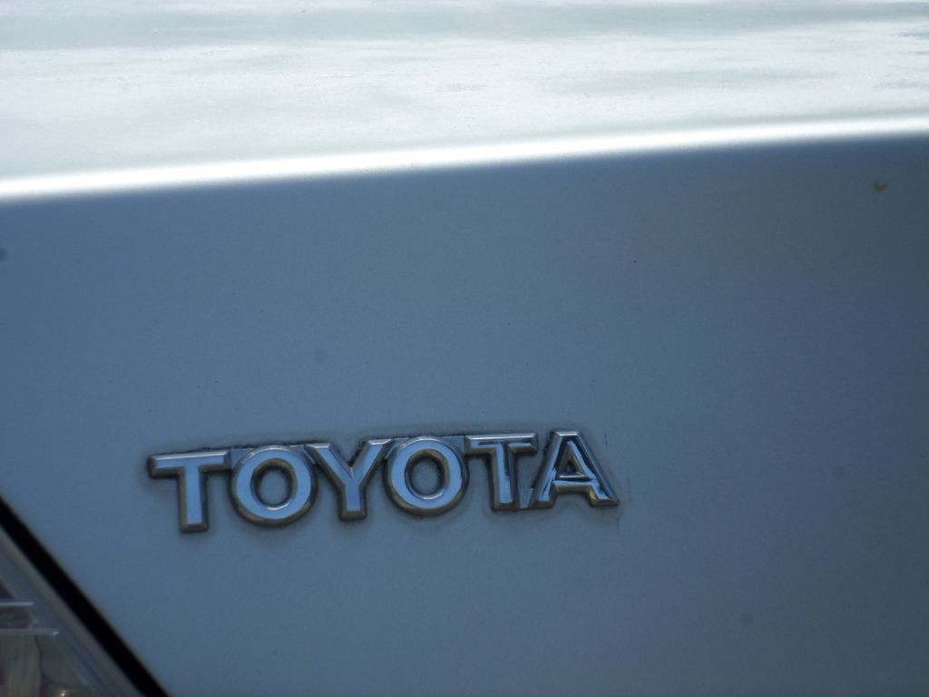 2003 Toyota Avalon Image 19