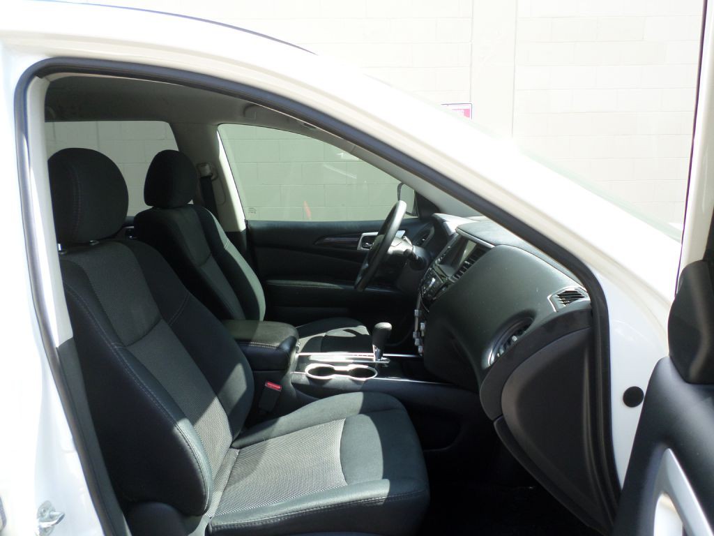 2019 Nissan Pathfinder Image 7