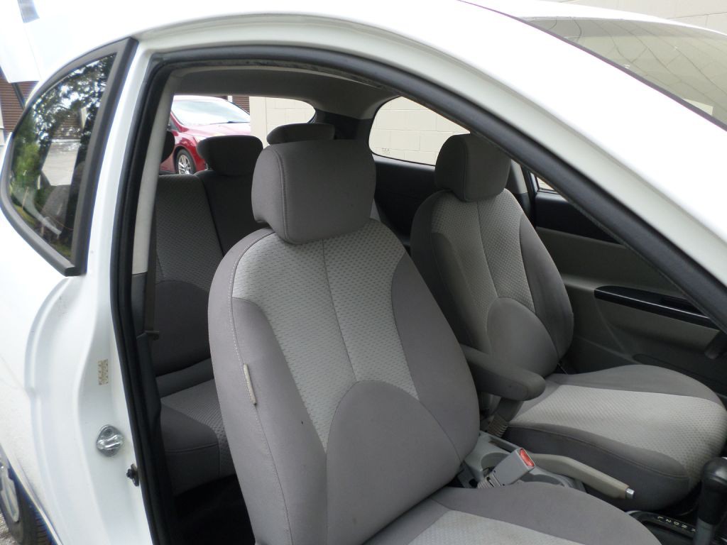 2008 Hyundai Accent Image 10