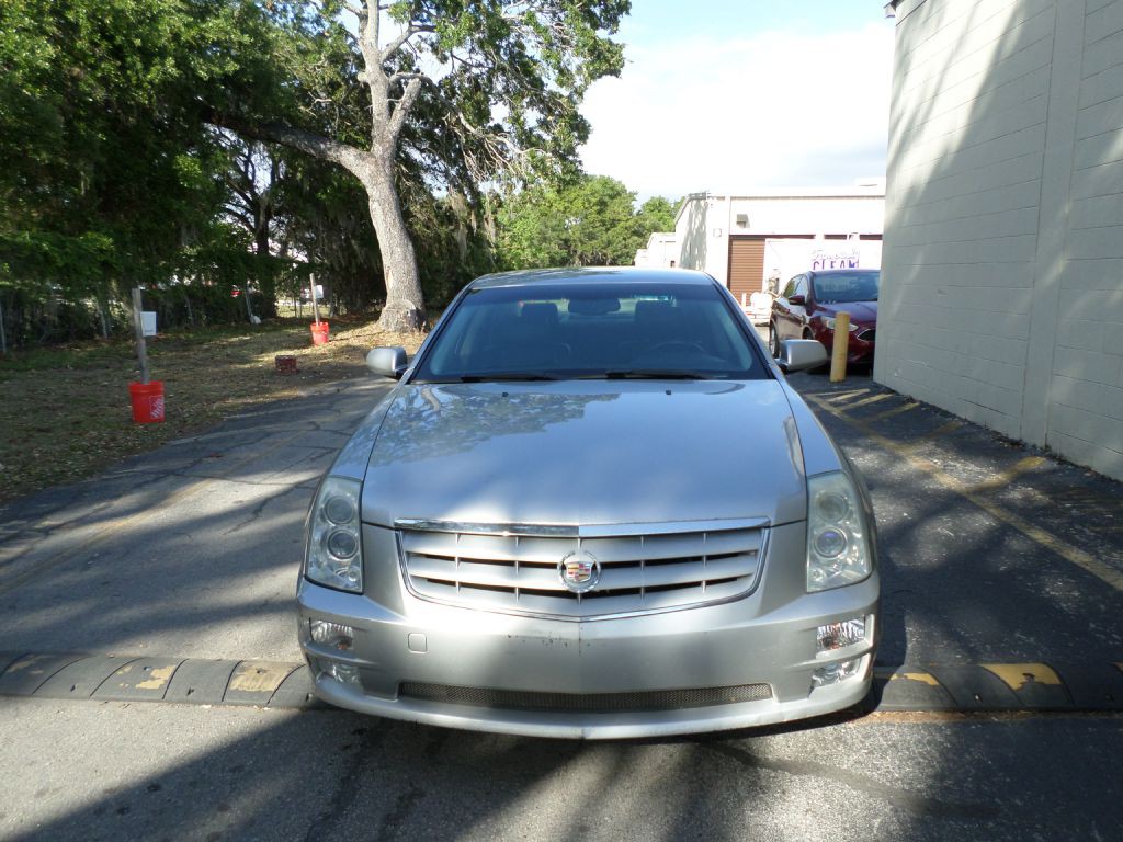 2005 Cadillac STS Image 3