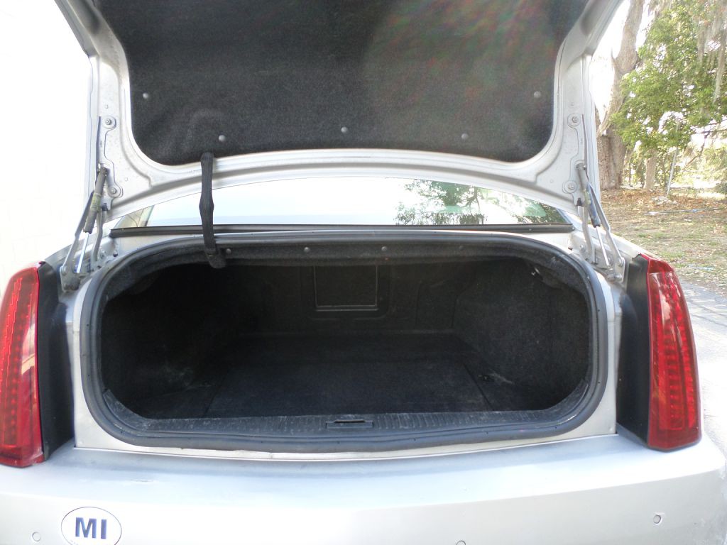 2005 Cadillac STS Image 26