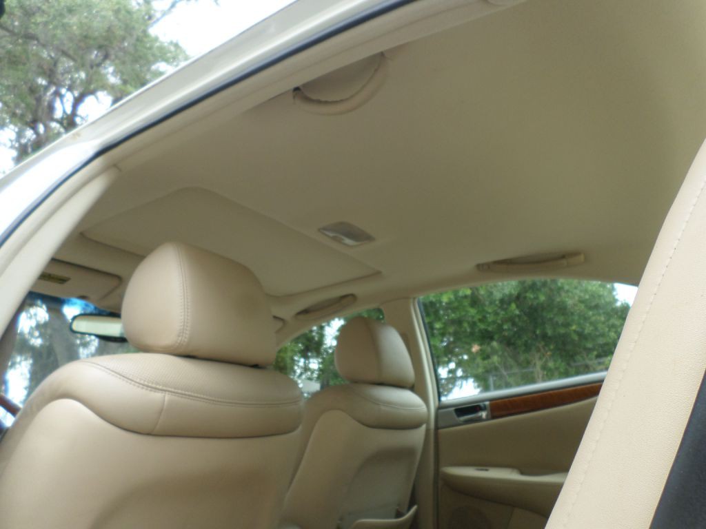 2005 Lexus ES Image 14