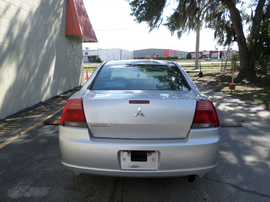 2007 Mitsubishi Galant Image 5