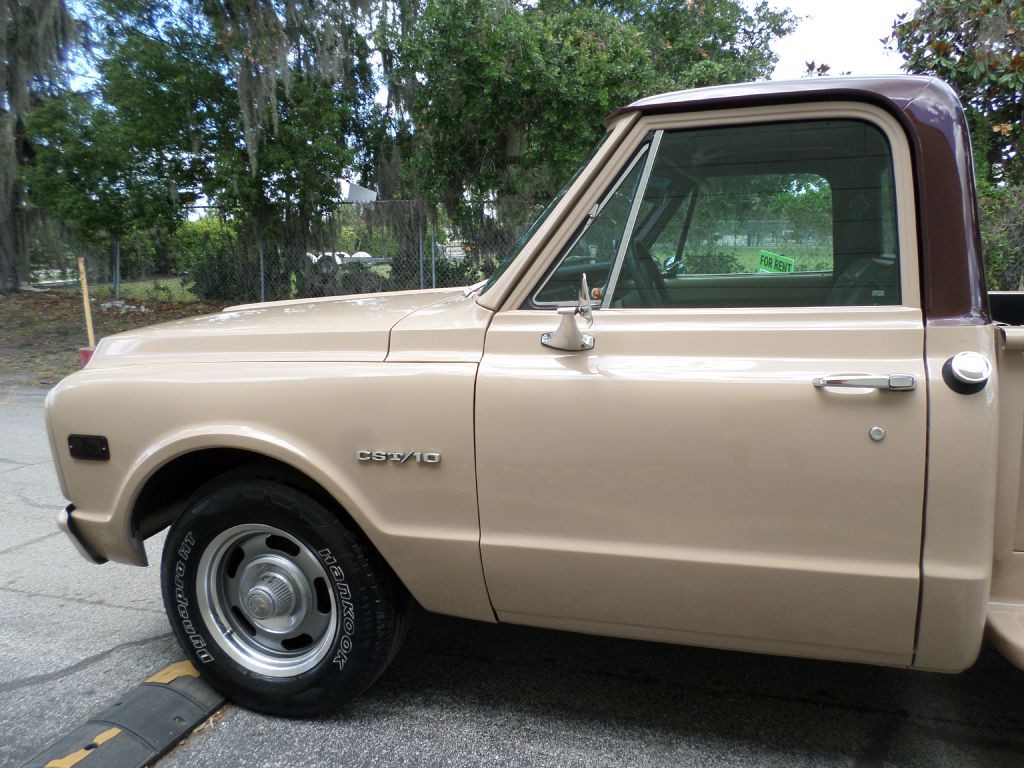 1969 Chevrolet C/K 10 Image 10