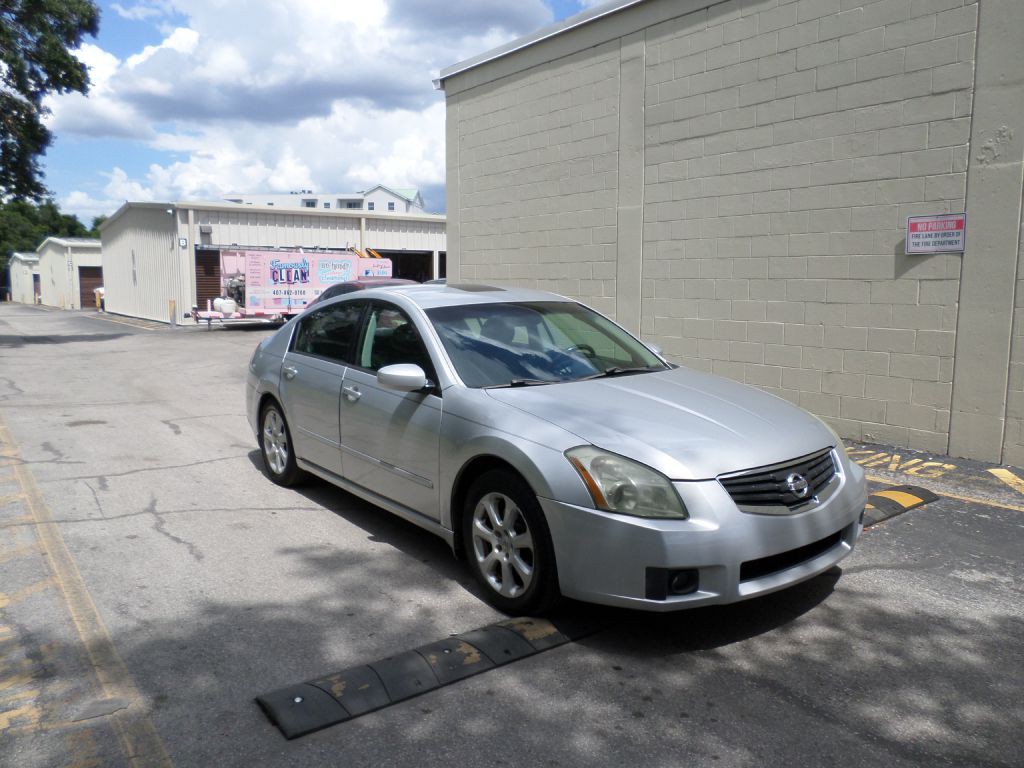 2008 Nissan Maxima Image 2