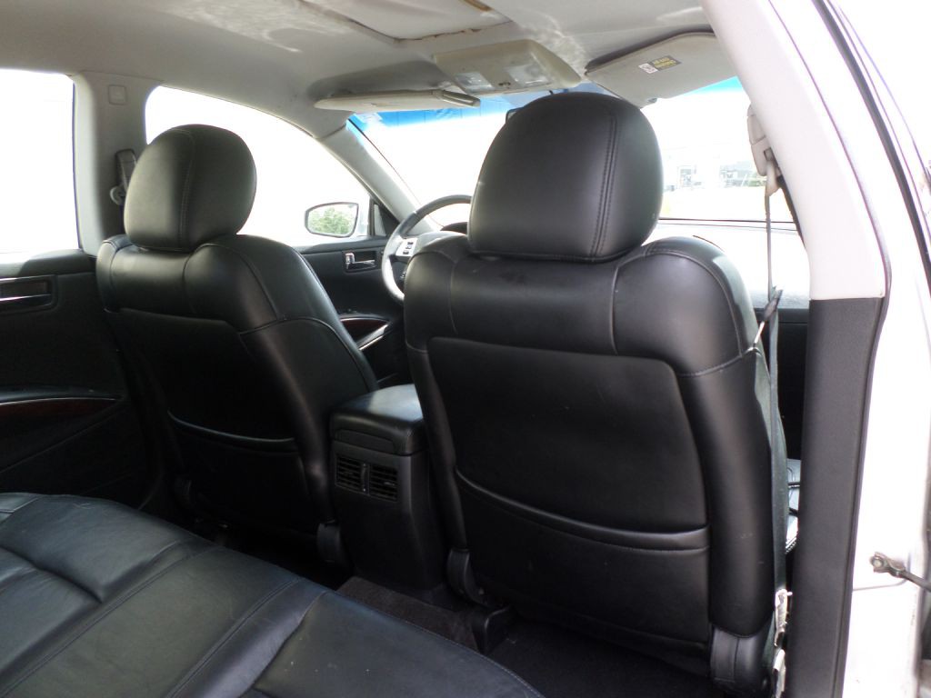 2008 Nissan Maxima Image 10