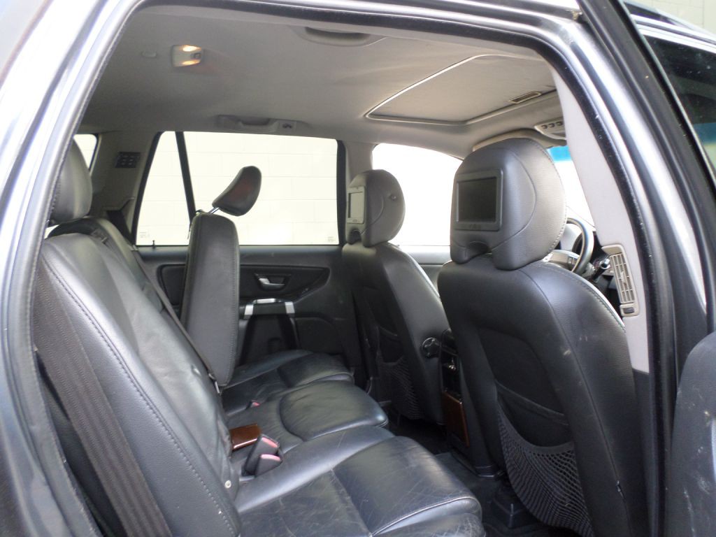 2007 Volvo XC90 Image 9
