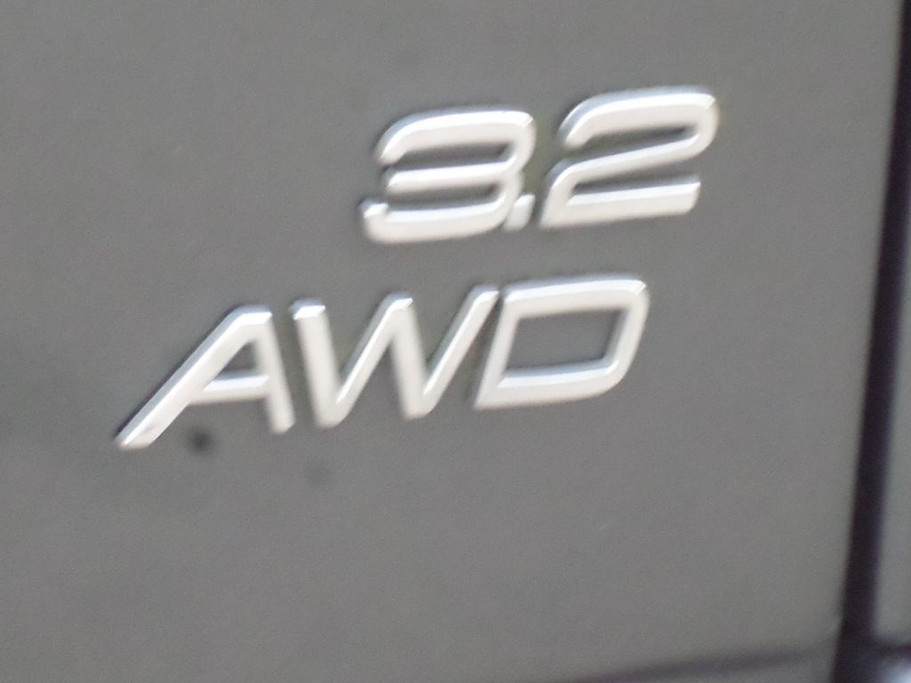 2007 Volvo XC90 Image 22
