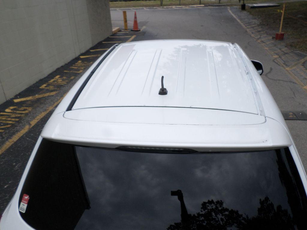 2014 Mitsubishi Outlander Image 7