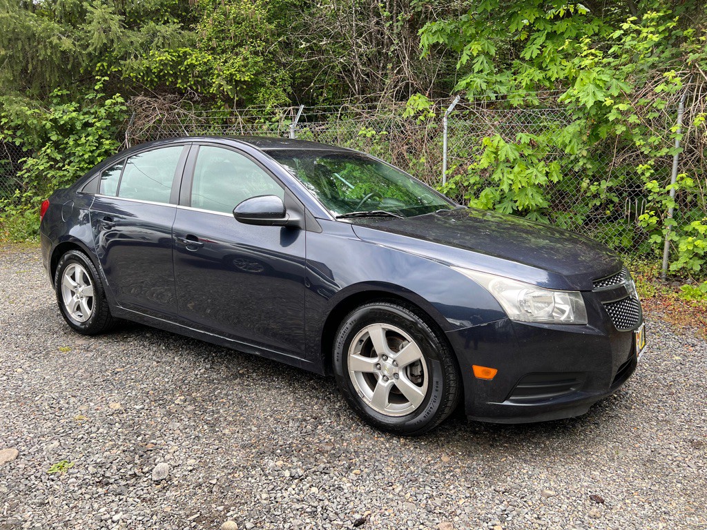 2014 Chevrolet Cruze Image 1