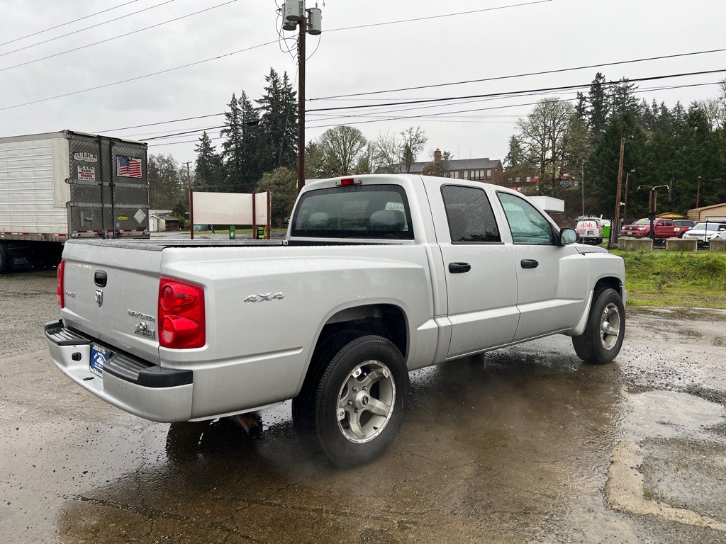 2011 Dodge Dakota Image 12