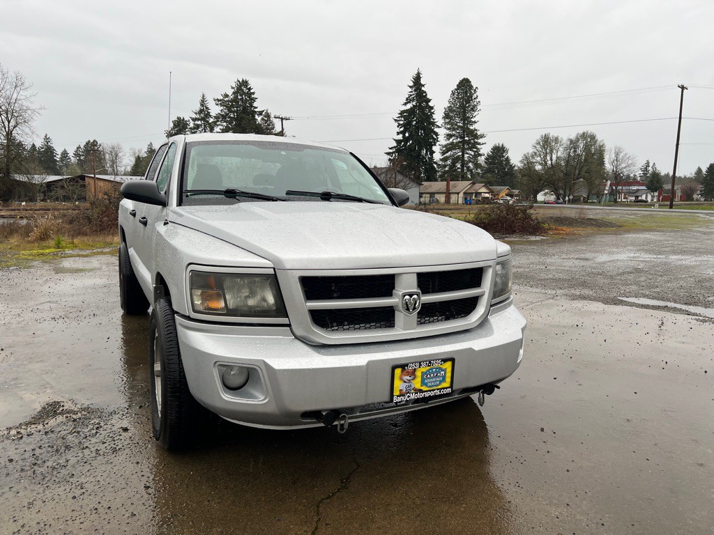 2011 Dodge Dakota Image 17