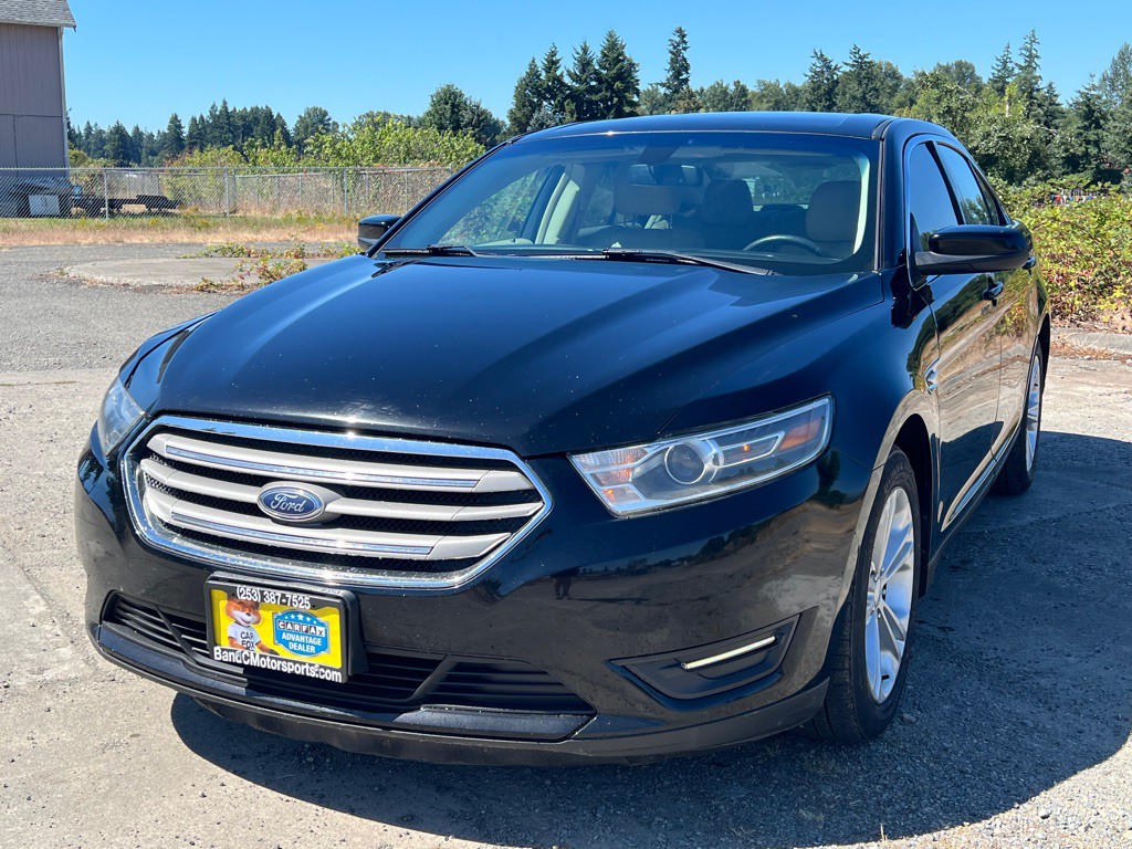 2017 Ford Taurus Image 4