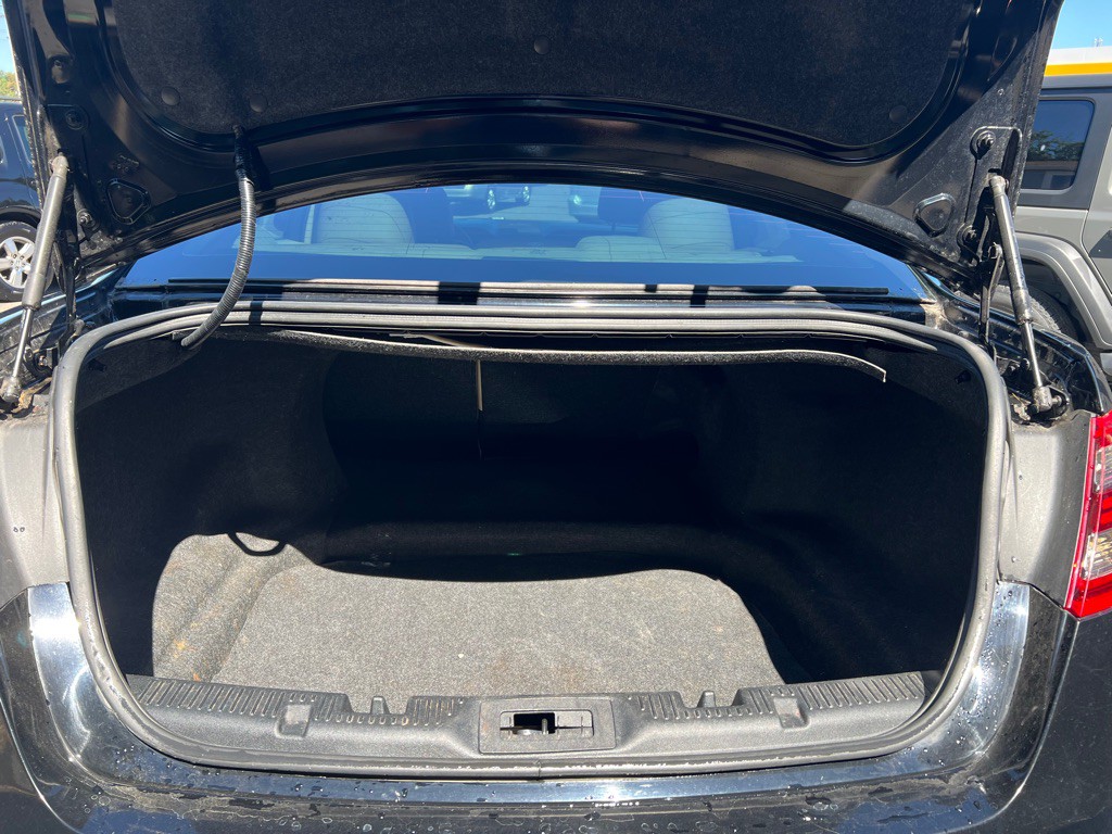 2017 Ford Taurus Image 19