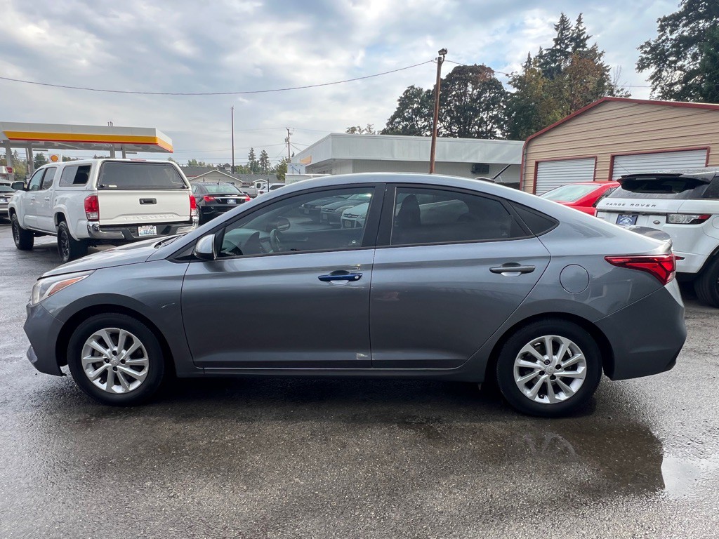2018 Hyundai Accent Image 6