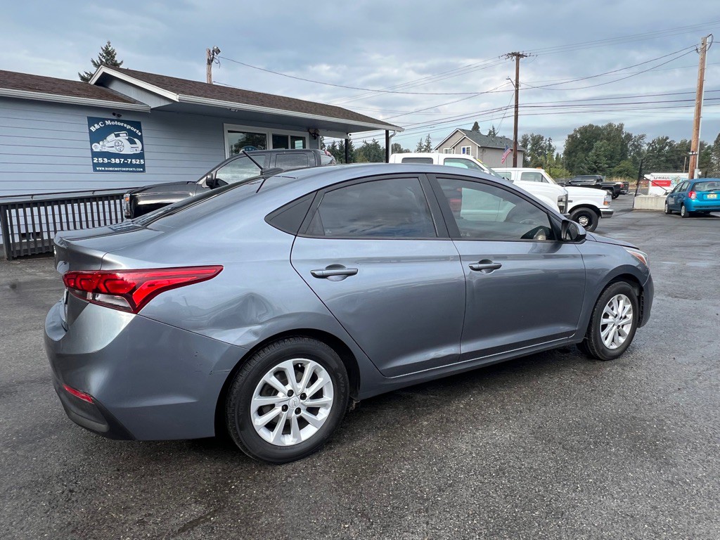 2018 Hyundai Accent Image 14
