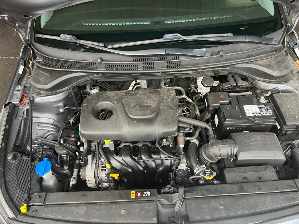 2018 Hyundai Accent Image 27