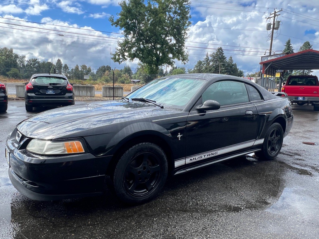 2002 Ford Mustang Image 18