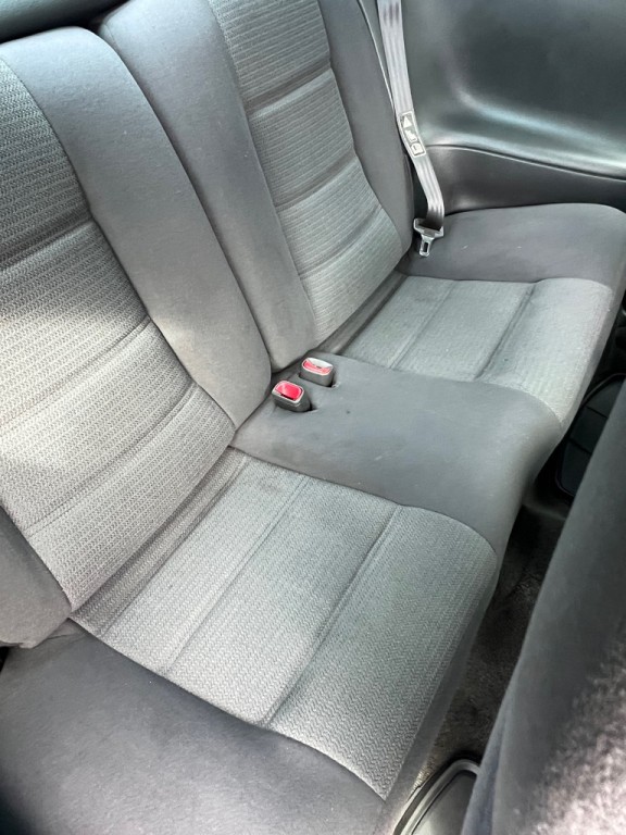 2002 Ford Mustang Image 21