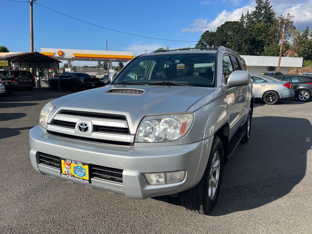 2004 Toyota 4Runner Image 2