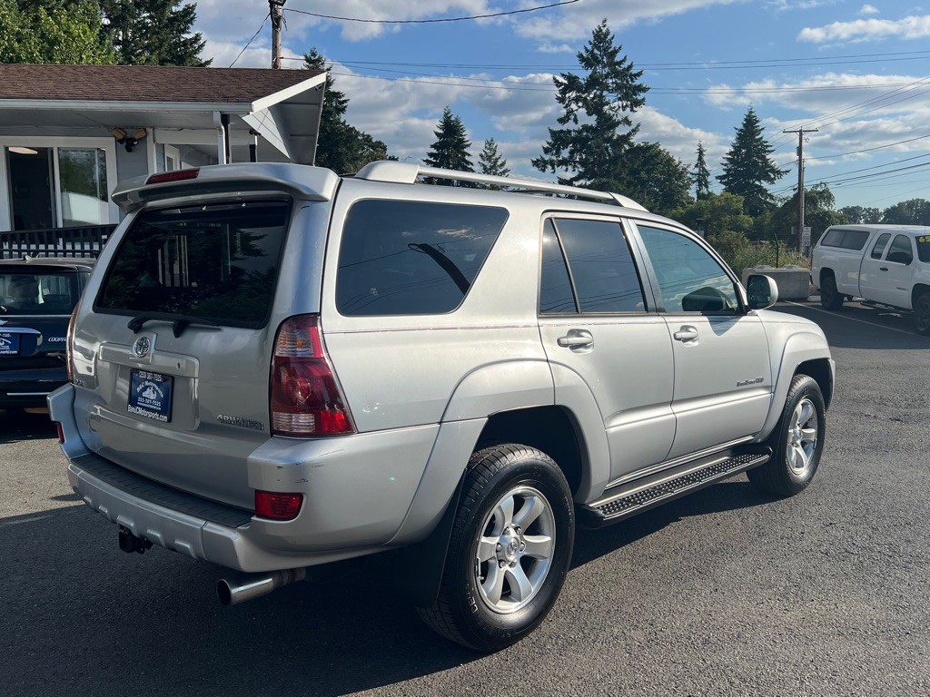 2004 Toyota 4Runner Image 9
