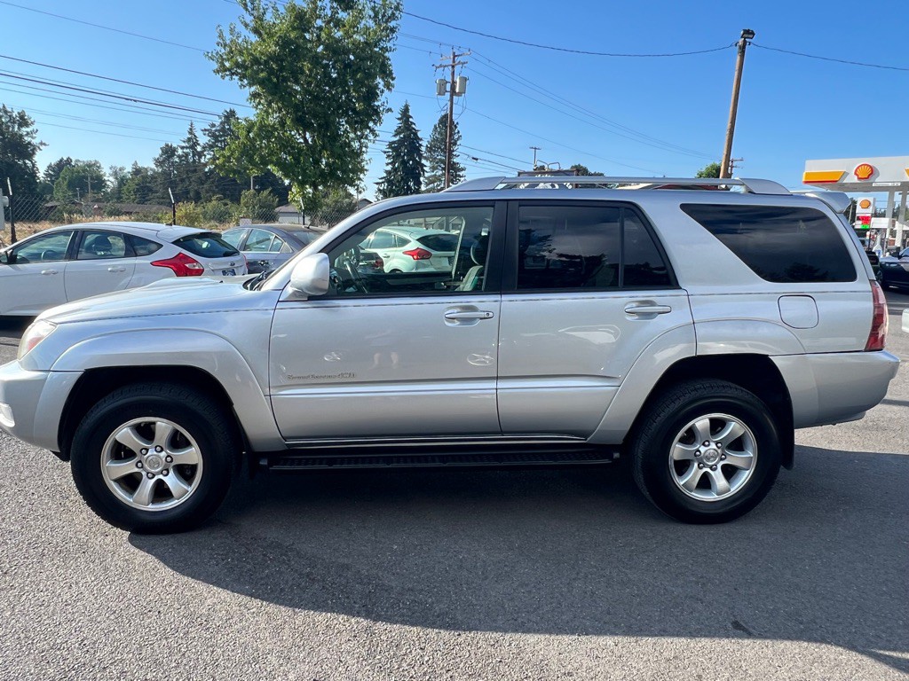 2004 Toyota 4Runner Image 13